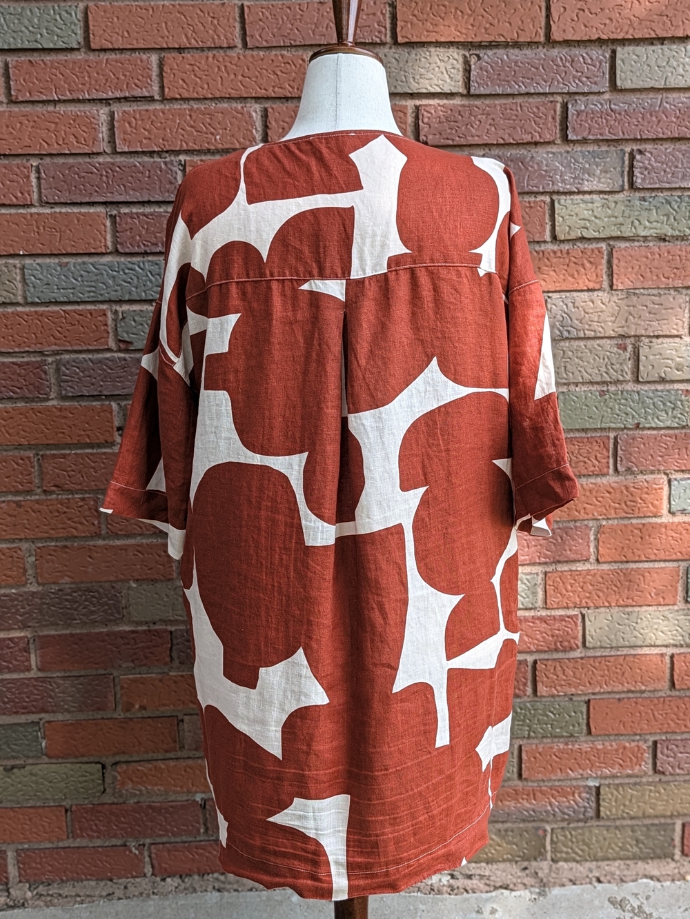 Rust & Cream V-Neck Abstract Print Tunic - Picture 6 of 10